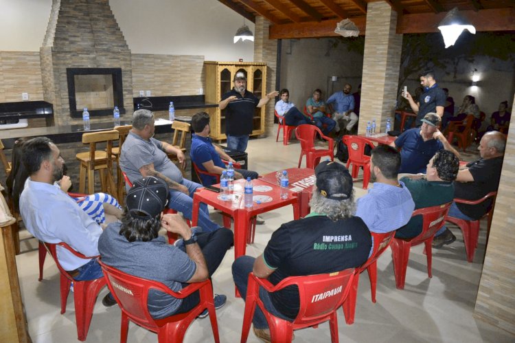 Carlos Bernardo reúne-se com lideranças em Rio Verde de MT