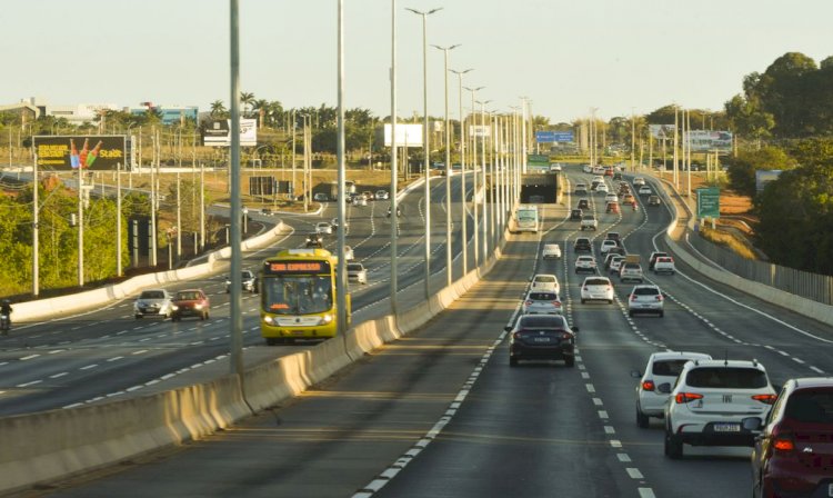 Motoristas podem aderir ao cadastro positivo a partir de hoje