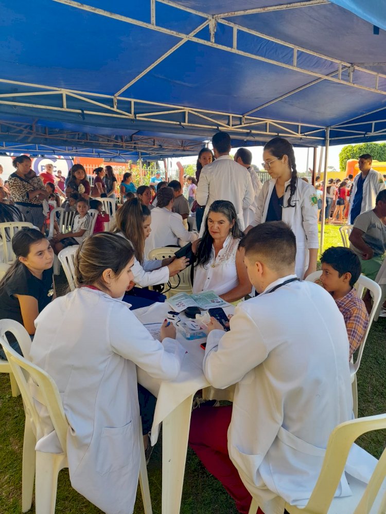 Centenas de pessoas são beneficiadas por ação da UCP em Zanja Pytã