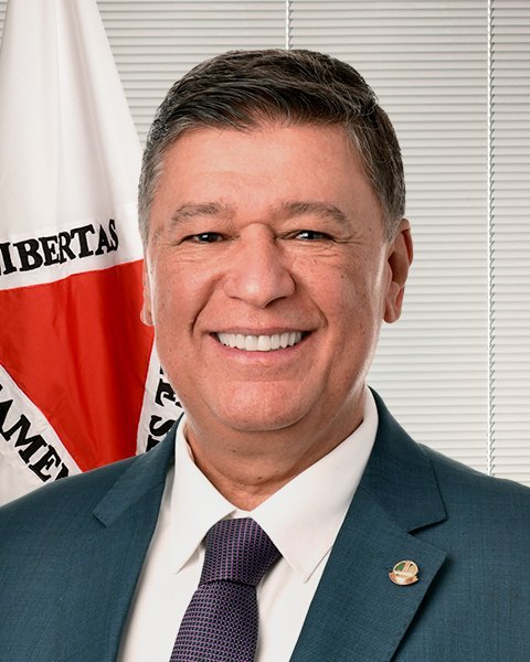 Carlos Viana pede reunião com presidente do STF para discutir decisões que afetam CPMI do INSS