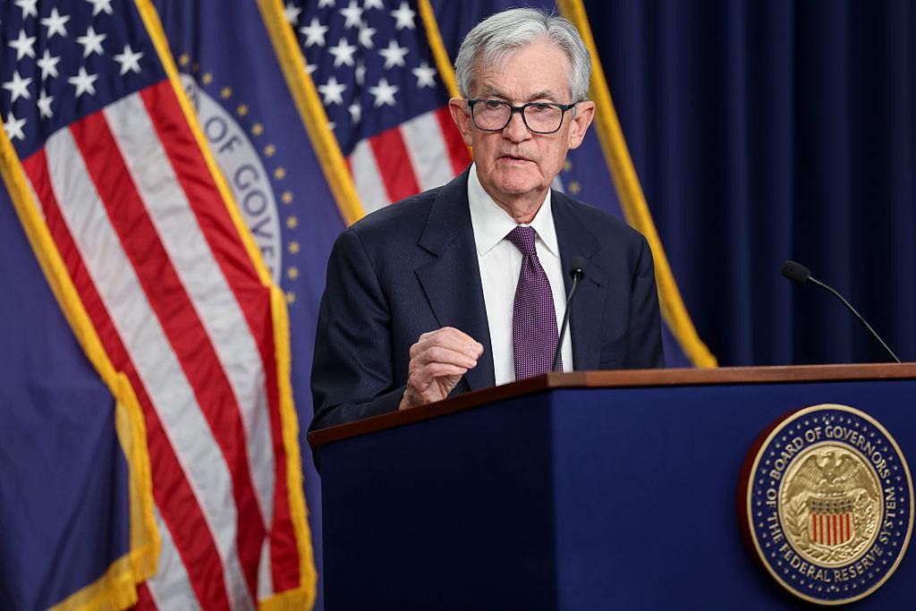 Mercados globais aguardam decisão do Federal Reserve sobre juros nos Estados Unidos